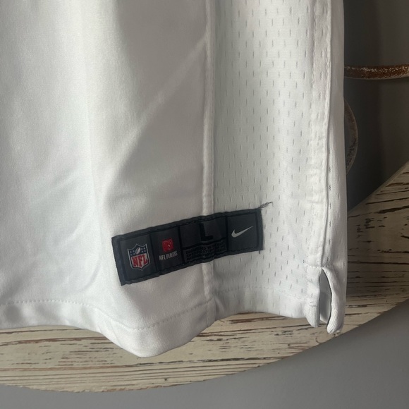 NFL Rams jersey - Picture 2 of 6